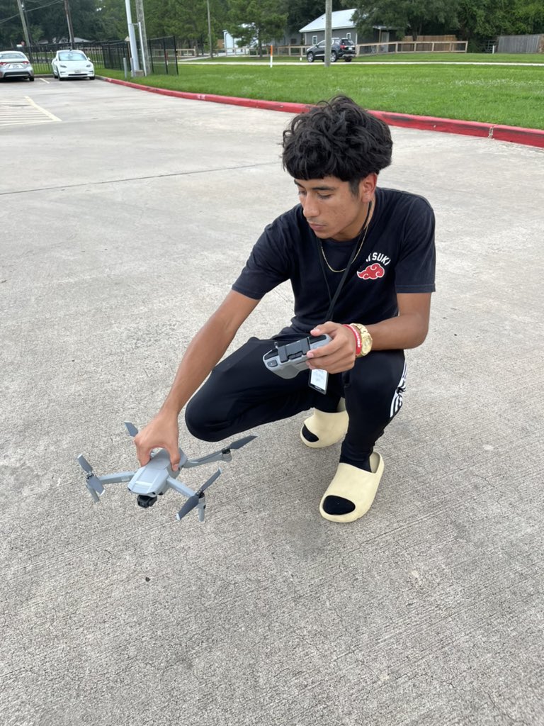 Tomball High School Robotics / PLTW tweet media