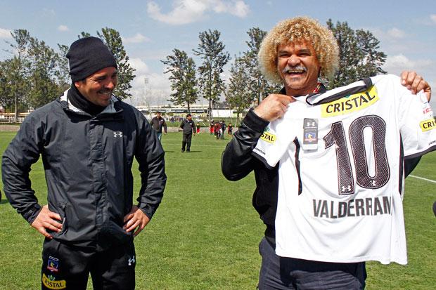 Happy birthday to the Colombian GOAT, Carlos Valderrama.    Feliz cumpleaños crack 