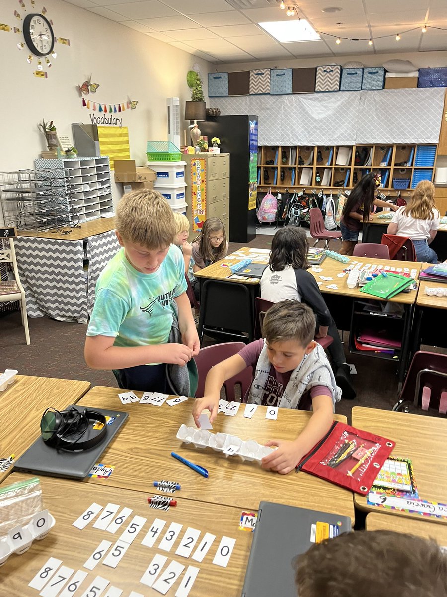 Oyler’s 3rd Graders tweet media