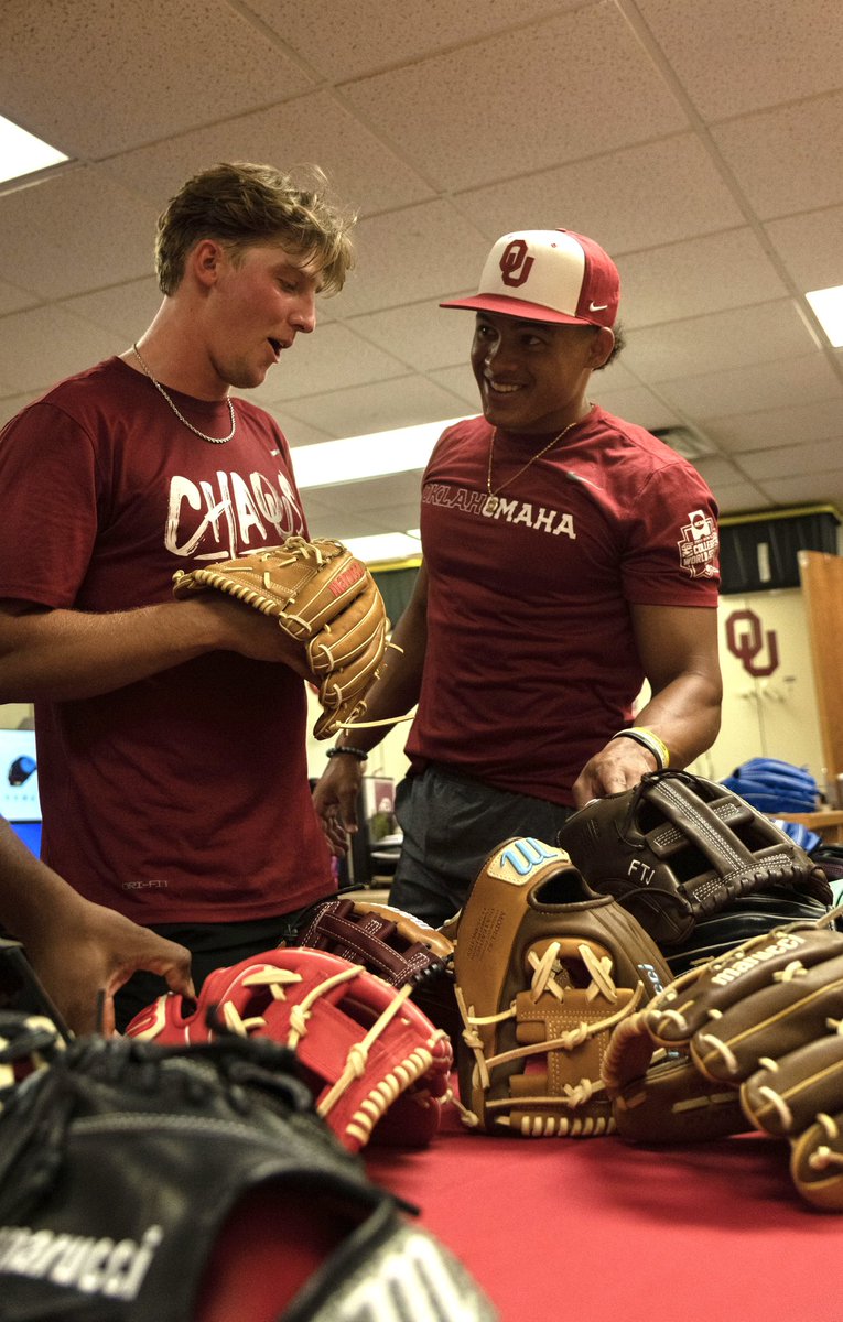 MarucciSports's tweet photo. .@OU_Baseball trusted us with their game in 2022 and now they’re back for more. 

Your College World Series finalists are getting geared up for another year with their favorite leather #GloveDay https://t.co/5damezzDtI