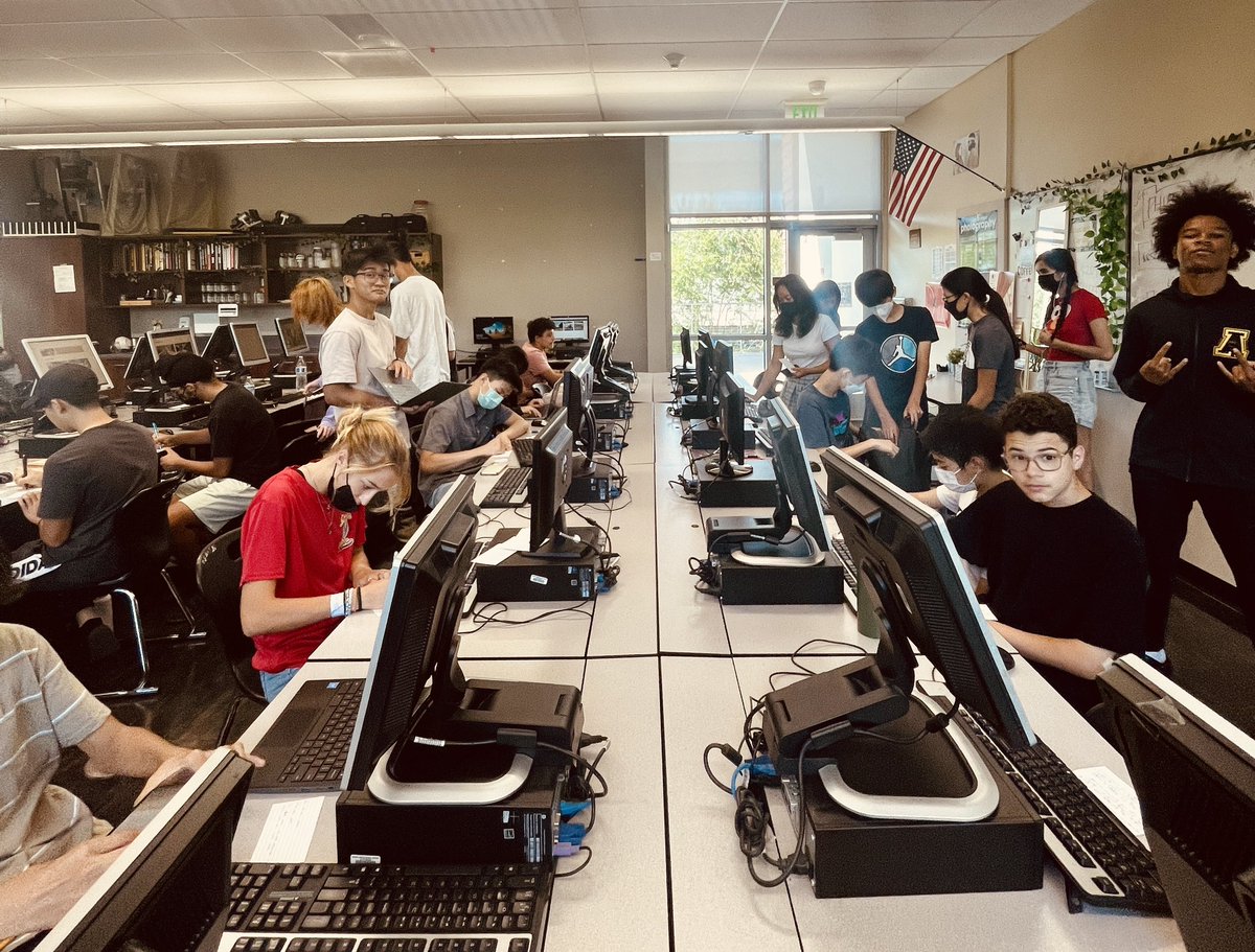 Annette Fierro (@fabfuneducator) on Twitter photo First Gallery walk day of the year was a Hit on this Hot day! Students celebrated photo wins and left feedback to help their peers improve on future projects. <a href="/ArcadiaUnified/">Arcadia Unified</a> #ForwardTogether #photowfierro #gallerywalk #critiqueday First Gallery walk day of the year was a Hit on this Hot day! Students celebrated photo wins and left feedback to help their peers improve on future projects. <a href="/ArcadiaUnified/">Arcadia Unified</a> #ForwardTogether #photowfierro #gallerywalk #critiqueday