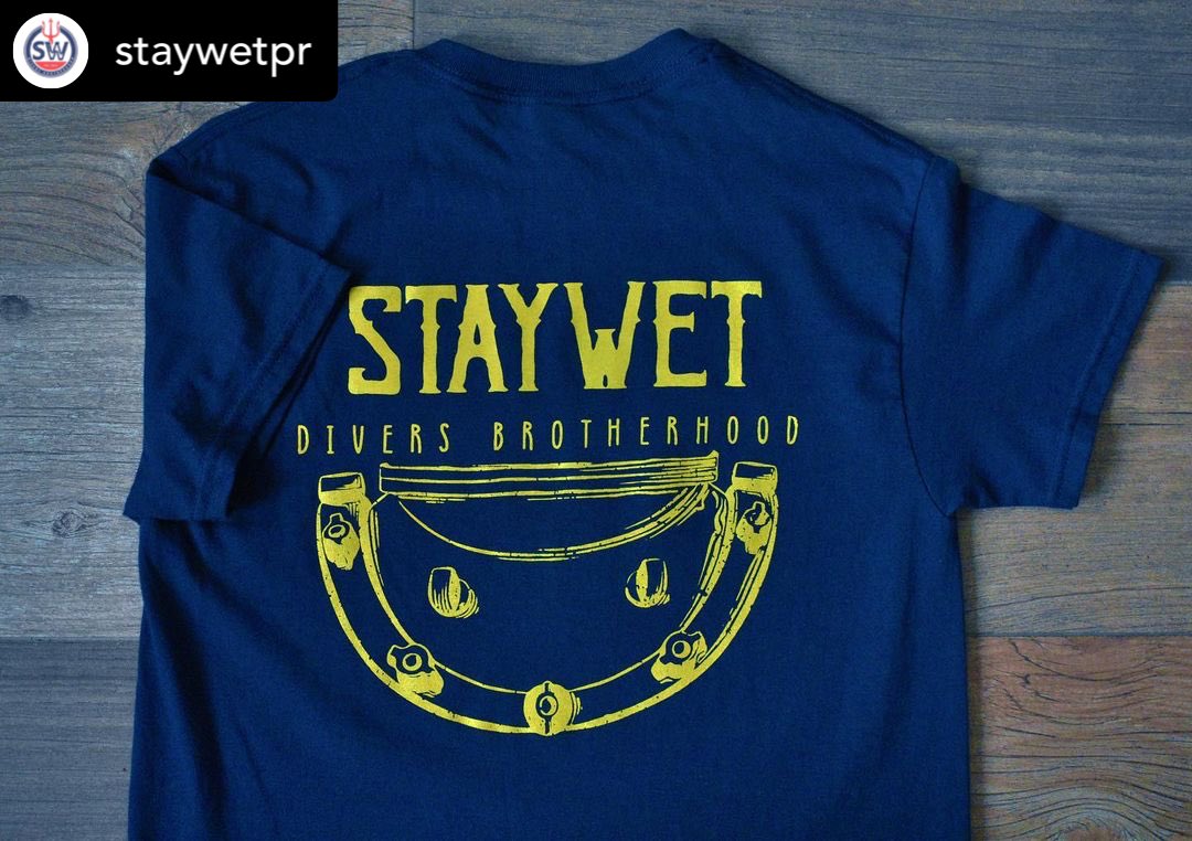 StayWet14's tweet photo. 🔱DROP IS NOW LIVE🔱 
Available in: 
Black 
White 
Charcoal Gray 
Navy Blue
#diversbrotherhood 
-Grab your favorite before their gone!-
#staywet
🚨Labor Day SALE! 20%OFF on the ENTIRE Store🚨 #commercialdiving #commercialdiver #diving #diver #scubadiver #scuba #scubadiving https://t.co/mvmqJHRkIK