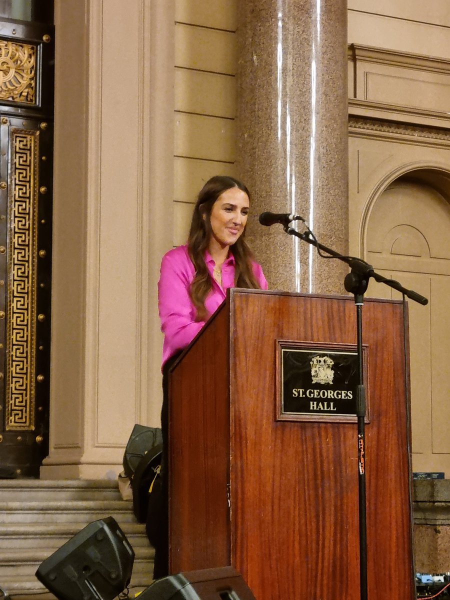PCS North West (@PCS_Northwest) on Twitter photo 2022-09-02 19:37:27 PCS Branch Secretary Elise delivering a barnstorming and heartfelt speech at the Liverpool @eiecampaign rally. PCS members have had ENOUGH - bring on the national ballot ✊️ #EnoughlsEnough #PCS PCS Branch Secretary Elise delivering a barnstorming and heartfelt speech at the Liverpool @eiecampaign rally. PCS members have had ENOUGH - bring on the national ballot ✊️ #EnoughlsEnough #PCS