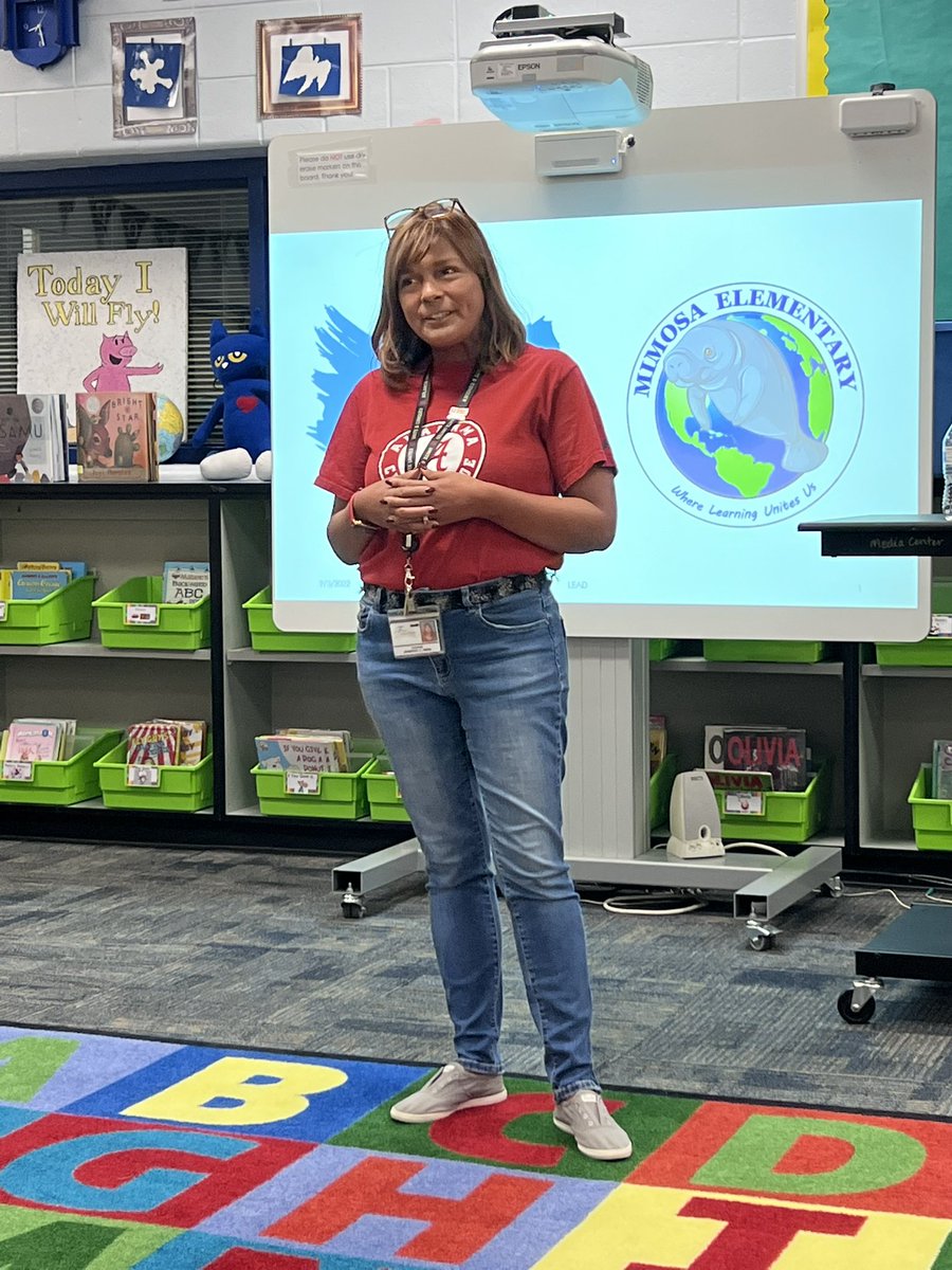 <a href="/MimosaManatee/">Mimosa Elementary</a> I met Jennifer Henn, a dedicated <a href="/FultonCoSchools/">FultonCountySchools</a> literacy coach and <a href="/NSSpartans/">NSHS</a> alumni!  Thank you for your dedication to FCS! <a href="/ArianeHolcombe/">Ariane Holcombe</a> <a href="/FCSSuptLooney/">Dr. Mike Looney (Official Acct)</a> <a href="/FCS_NSHS_Princ/">Scott Hanson</a> <a href="/GO_Fulton/">GO Fulton Recruiting</a>