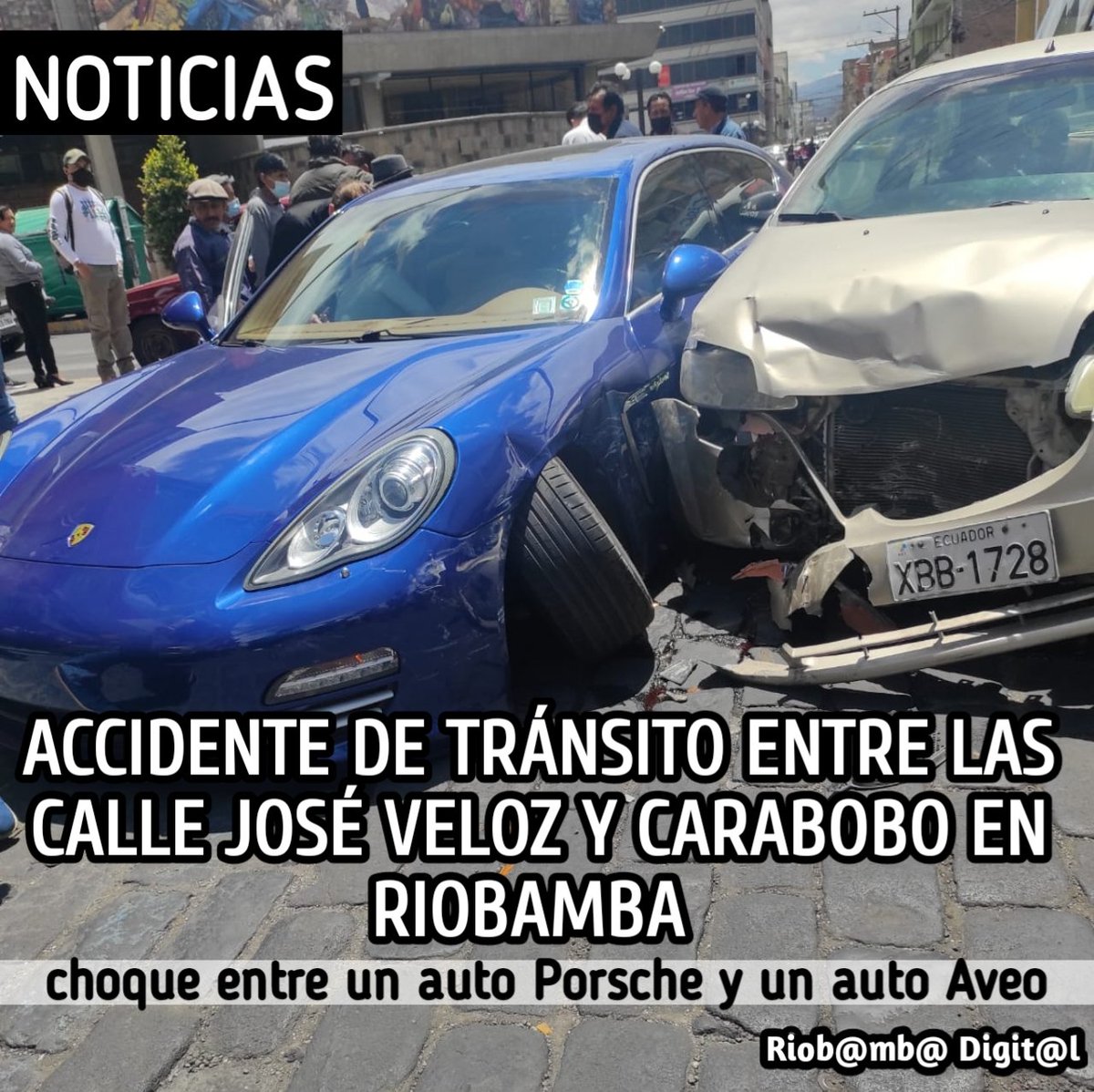 DigitalRiobamba's tweet photo. #NOTICIAS: #accidente de tránsito entre las calle José Veloz y Carabobo en #Riobamba.
Choque entre un auto #Porsche y un auto Aveo.
Según testigos no se respeto el disco pare. https://t.co/1GzlkLpwXQ