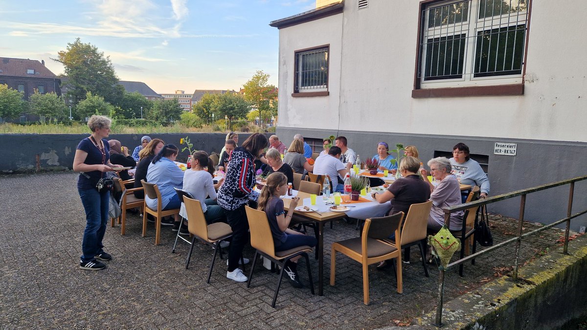 Heute sagen wir Danke ❤ an unser #ehrenamt in den Kleiderläden #lieblingsstücke #engagiertinherne #grillengehtimmer