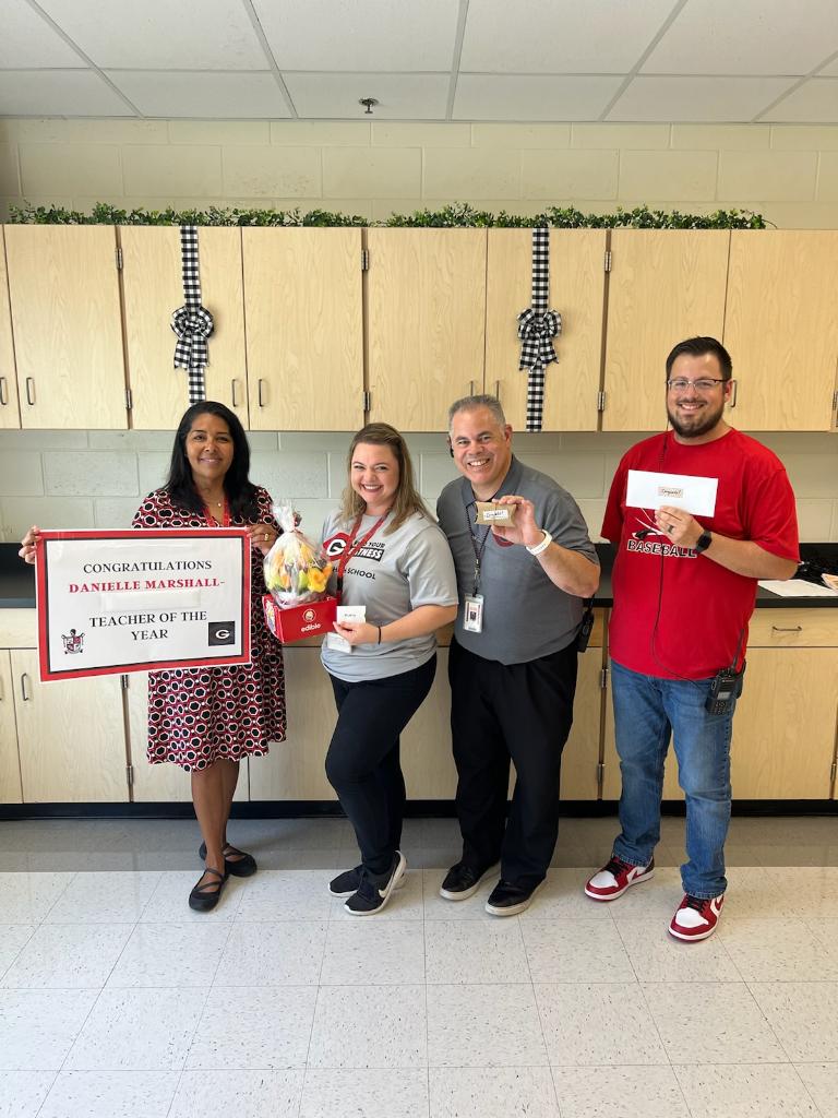 Colonial High School tweet media