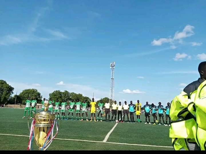 Congratulations to fangak football association for winning EASTERN NUER TOURNAMENT 👏👏👏 against Akoba football association one goal to nil 

#Lam L.#kuocha