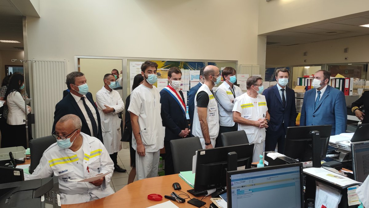 AubeDepartement's tweet photo. Visite de @FrcsBraun, ministre de la santé et de la prévention aujourd'hui dans l'Aube.
Le Département continuera d'engager des actions pour renforcer l'attractivité de notre territoire et attirer de nouveaux médecins.
#Aube10 https://t.co/USdhtb7KBp