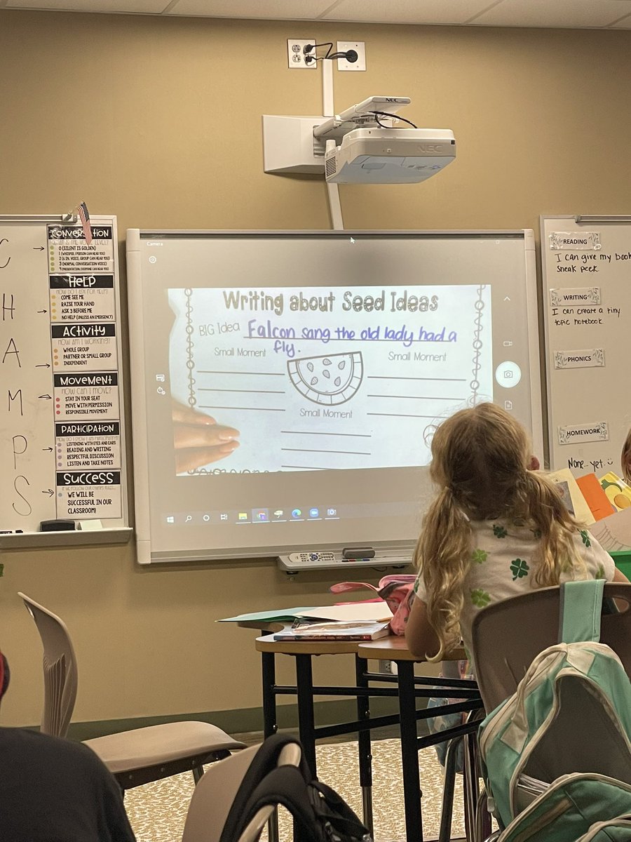 CoachHiblerELA's tweet photo. #cheetahsspotted @MsACheetahClass kept the writing so relevant to her second graders, modeling the writing of a classroom memory they shared together! #cecheetahs #justcanthidethatcheetahpride #itsalwayssunnyand70atcimarron https://t.co/jgUfW4Gs6z
