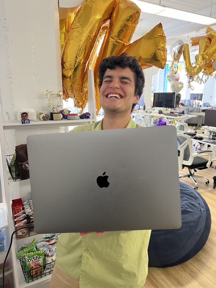 thatguyintech's tweet photo. we’re supernoooooooding

@omarsayha https://t.co/MNyKJu6nNu