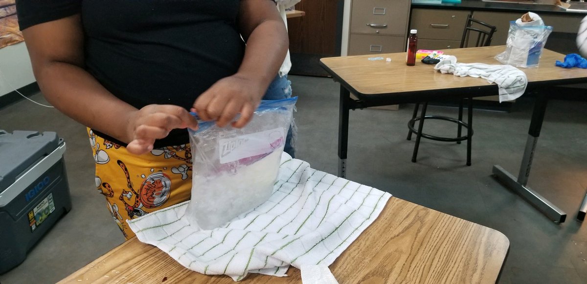 OPS_SSP's tweet photo. Fridays mean #WackyScience &amp; today it was “The Science of Ice Cream”. 🍦 #SSPproud #OPSproud https://t.co/HFGVHiXjnb