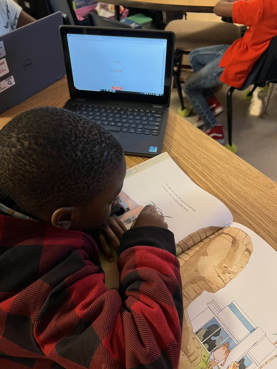 msluz2nd's tweet photo. My students have been eager to help @BirneyBobcats reach our Beanstack reading goal! So focused and engaged during independent reading today.  @jacleary13 https://t.co/5maSwMSwdl