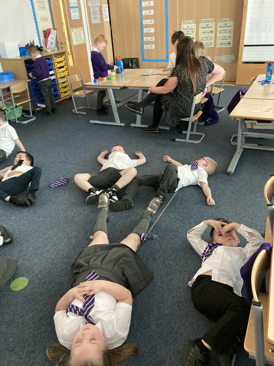 Mrs_Greig's tweet photo. Friday afternoon after a full week of learning in P1 @StMonicaMilton. And relax. A soothing end to the week with a calming yoga session. We are taking responsibility for our thoughts, words, actions, behaviours and our bodies. Made in the Image of God. 🙏 https://t.co/uUTofLiNVE