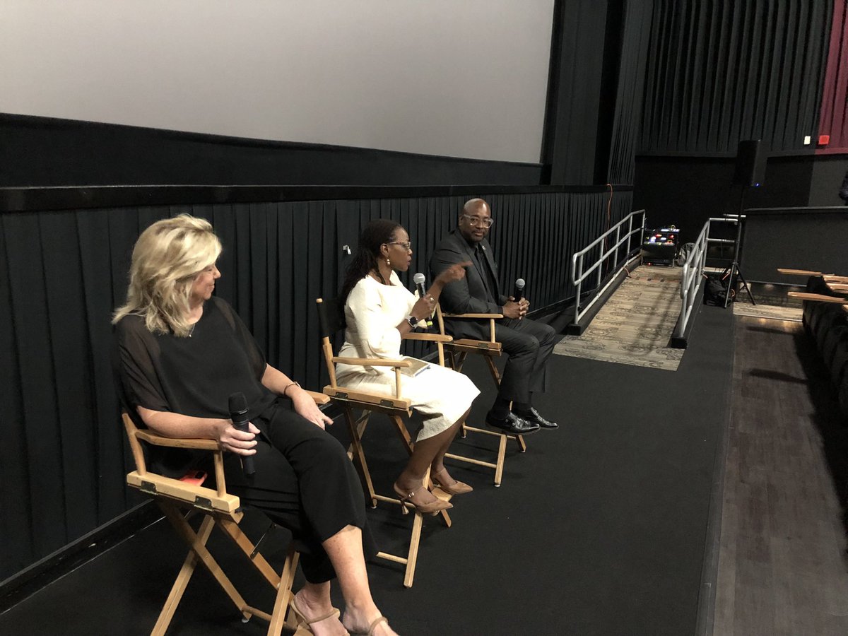 PaulForbesNYC's tweet photo. And yes, there is a screening and there is a Q &amp; A portion with members of the cast but more importantly, we want this documentary to be rooted in and used for engaging &amp; interactive critical and courageous community conversations.
Grateful to see that realized last night (2/5) https://t.co/uKV41uTr86