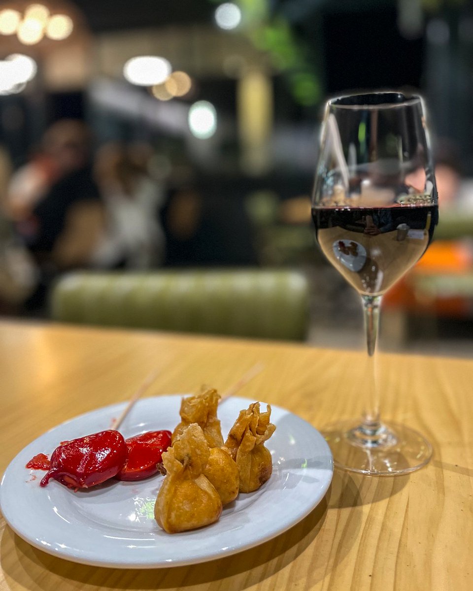 Aún quedan noches de verano🍷 #Disfruta4Postes