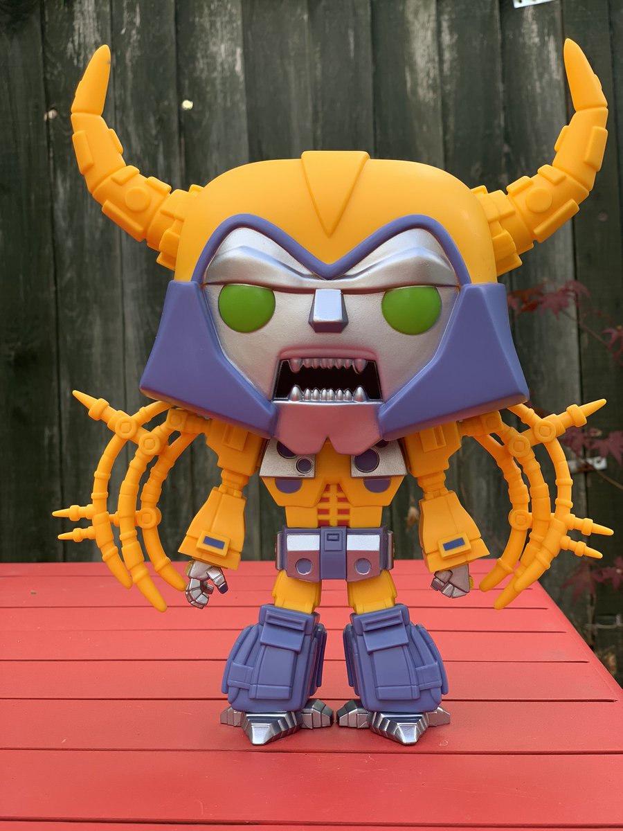 terbot1's tweet photo. Woah! This #transformers #unicron #funkoPOP is massive! Thanks to @GAMEdigital for the swift delivery. https://t.co/qTtk11IkeU
