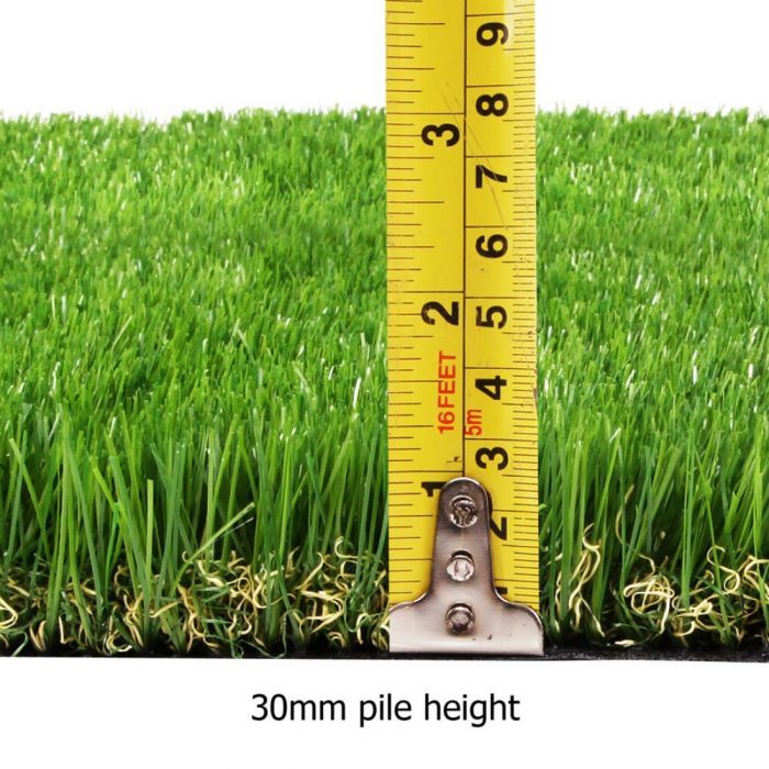 TurfEnvyUSA's tweet photo. Turf terminology can be confusing when shopping for a suitable turf for you. No need to sweat because we here at #TurfEnvyUSA have the answers. Pile height is the height of the blade from the backing (bottom) to the tip.
#PileHeight #Turf101 #KickingGrass #TurfTerms https://t.co/atXMceQoNU