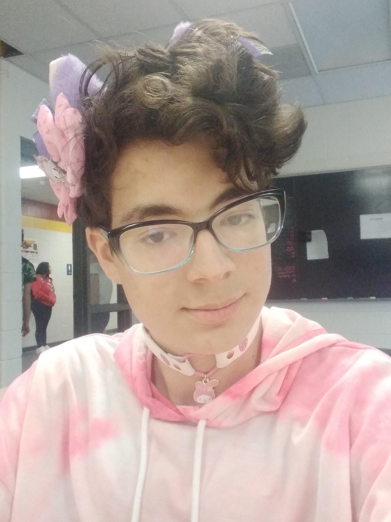 Avery Leigh'S Deleted Tweets Resurface - tkrshtf