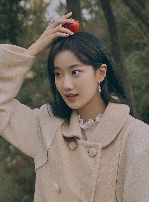 aprilhive's tweet photo. #APRIL #에이프릴 🍍 #NAEUN https://t.co/UTnxPAvBaj