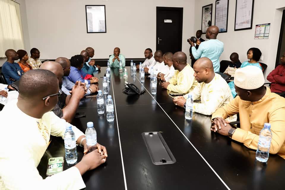 GuilabGN's tweet photo. |Visite officielle de Monsieur le Ministre des @MPTEN_GN
Dans le cadre de sa tournée de prise de contact avec les services rattachés, nous avons reçu une délégation du Ministère conduite par le Ministre @diallousmane vendredi 02/09
#MPTEN #GUILAB #ConnecterLaGuinéeEtLeMonde https://t.co/455ZDZlCvQ