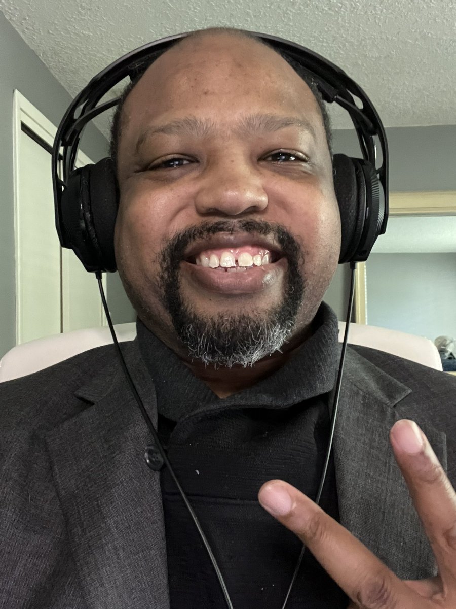 PapaSuggg's tweet image. Champion tell me something wonderful that happened to you today? !bdeot !ttv !fiery twitch.tv/papasug