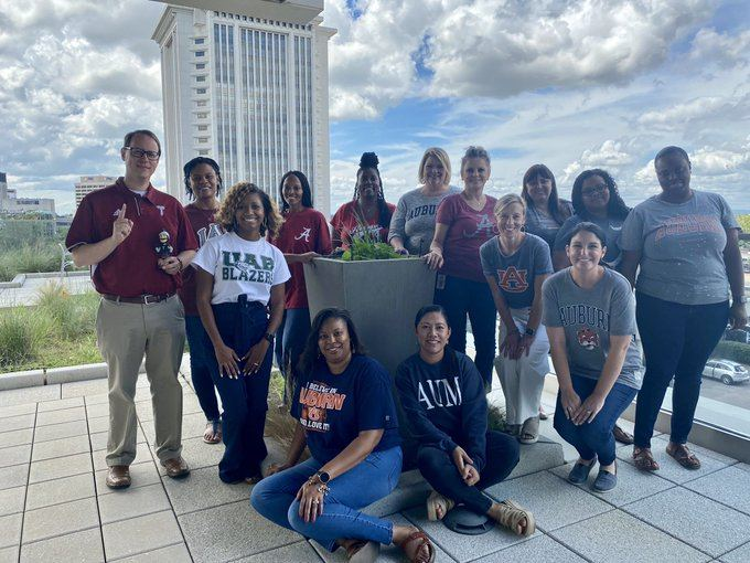 SamTAdams1's tweet photo. Happy #CollegeColorsDay!  War Eagle and Go Trojans!  @AubietheTiger01 @TroyAthletics #ADECE https://t.co/Iv2gsGZh25