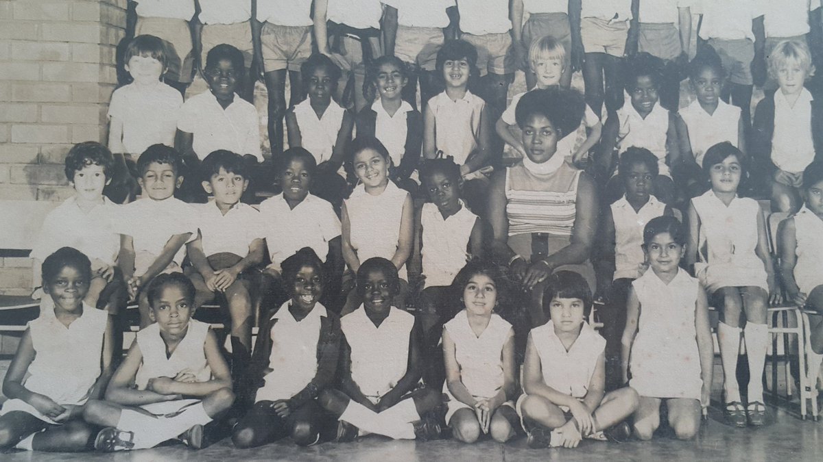 patrickoyulu's tweet photo. @BBatwooki ...There you go @BBatwooki . Some #Kitante pics featuring Late Albert Nzaro and my brother Late Francis Oyulu. Just organize an exhibition, we got the pictures.
cc @mokibuku @a_nzaro https://t.co/jIoZIYIZZa