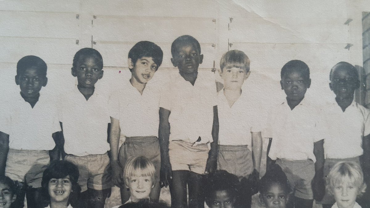 patrickoyulu's tweet photo. @BBatwooki ...There you go @BBatwooki . Some #Kitante pics featuring Late Albert Nzaro and my brother Late Francis Oyulu. Just organize an exhibition, we got the pictures.
cc @mokibuku @a_nzaro https://t.co/jIoZIYIZZa