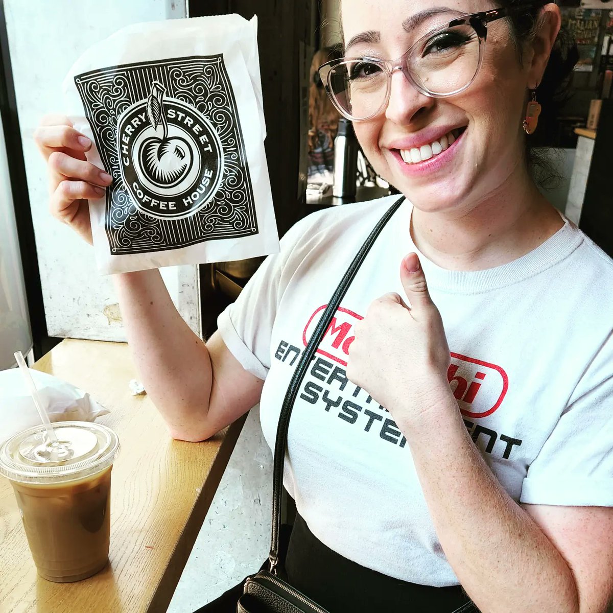 ThatFlutePlayR's tweet photo. Had some tasty coffee and Bengal sandwichs this morning at @cherrystreet coffee house! Delish!

#mariachimes #coffee #Seattle https://t.co/KSkcMKjvD2