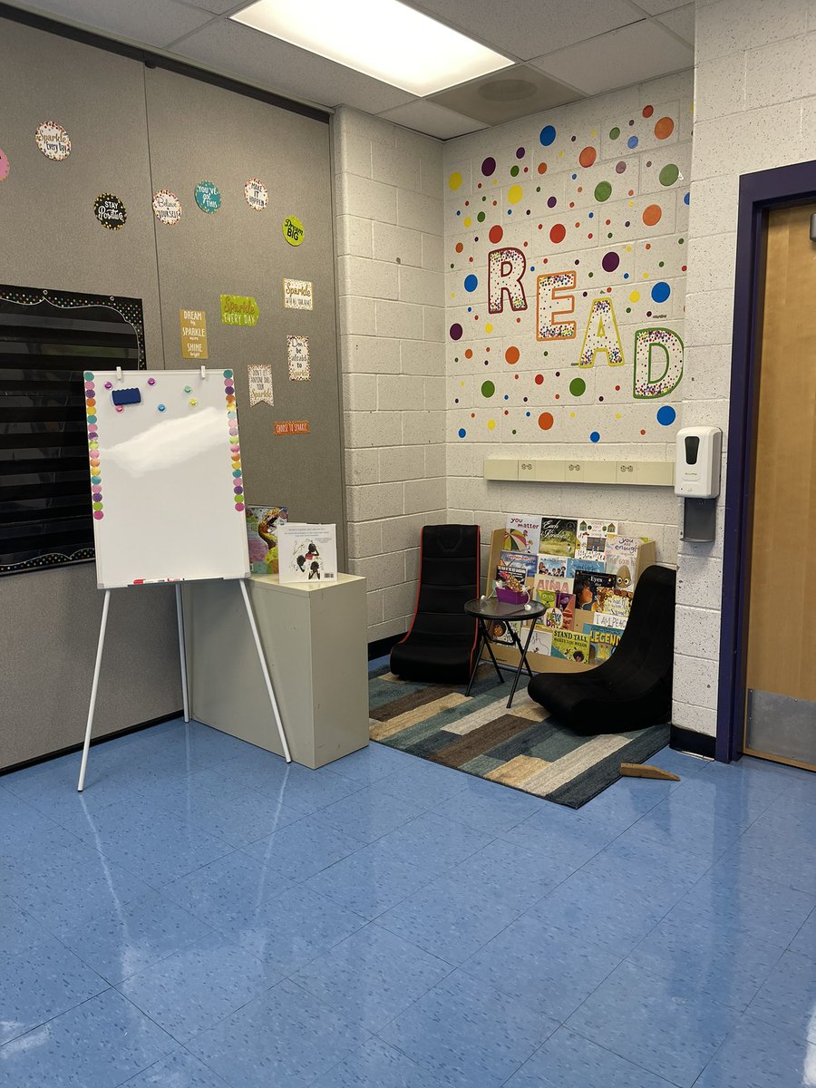 ReadingWithT's tweet photo. Ready to start year 26 as a teacher, year 24 at @wearetrschools, and year 1 as a Reading Interventionist at @CittaElementary https://t.co/2w49WV1QnT
