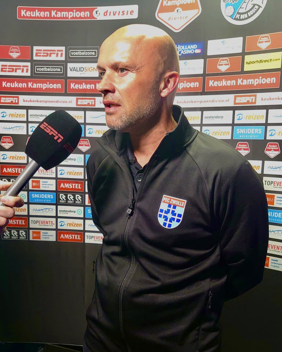 PECZwolle's tweet photo. DS: ,,Den Bosch heeft ons goed bespeeld. In het begin deden wij het heel goed, maar dat was na een kwartier weg. Toen werd het een vechtwedstrijd. Dus zijn wij ook gaan vechten. De algehele fitheid was top en dat werd aan het einde beloond."
#dbopec #peczwolle https://t.co/y7dUusiRKF