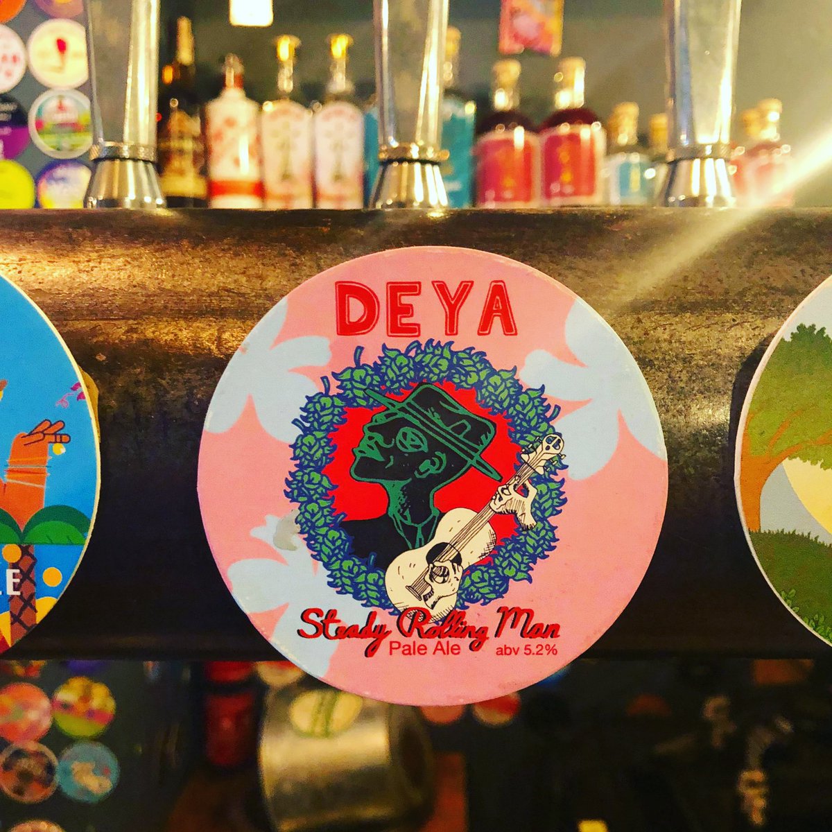 Freshly tapped #Deya just in time for the weekend ;-) Cheers! #CraftAndCourage THE PLACE FOR #CraftBeer AND #CraftGin #CrystalPalace #WestowHill #beers #ShopLocal #SteadyRollingMan #SE19