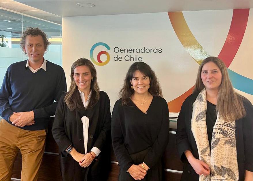 WEC_Chile's tweet photo. ¡Seguimos con nuestras members' meetings! Agradecemos a @cseebach y Carolina Lathrop de @GeneradorasCL por la cita y el constante interés en desarrollar acciones para promover un sistema energético sustentable en beneficio de todos.
#humanisingenergy #betertogether https://t.co/ehjOChsZbd
