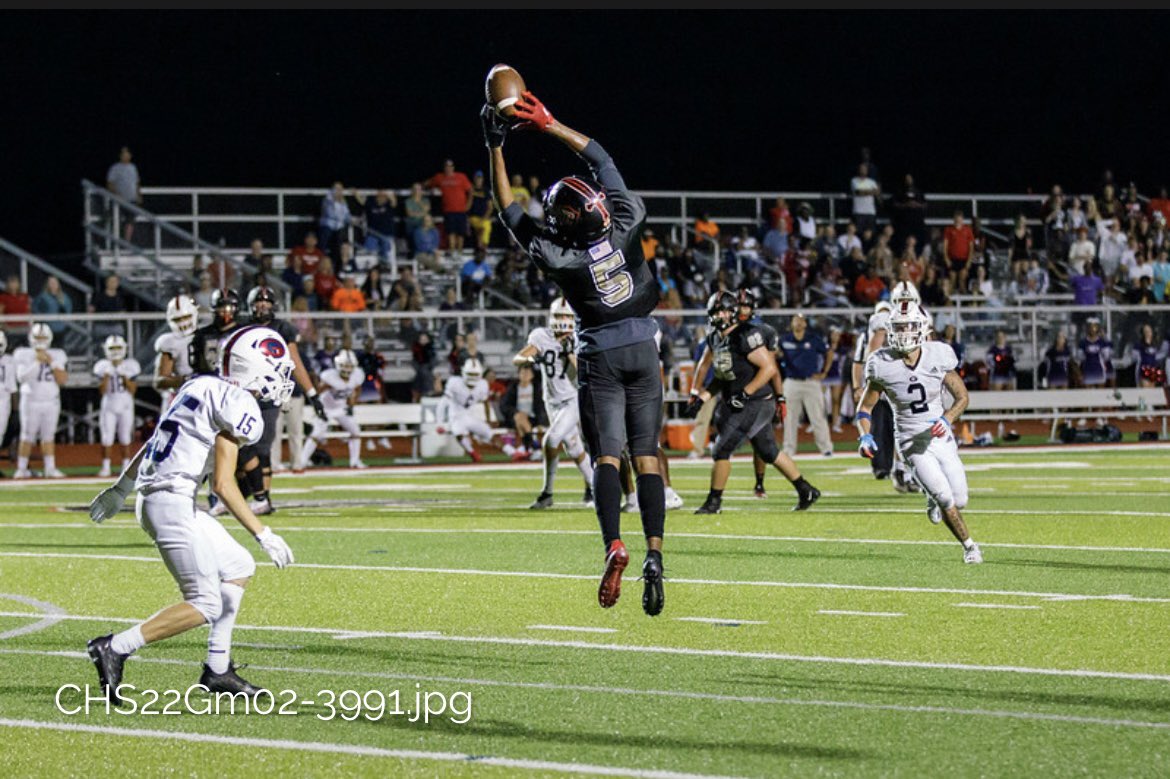 Jayden_Allen24's tweet photo. Such a memorable game with @LC_CHARGERS @_JGathletics https://t.co/rq0V1VwAzV