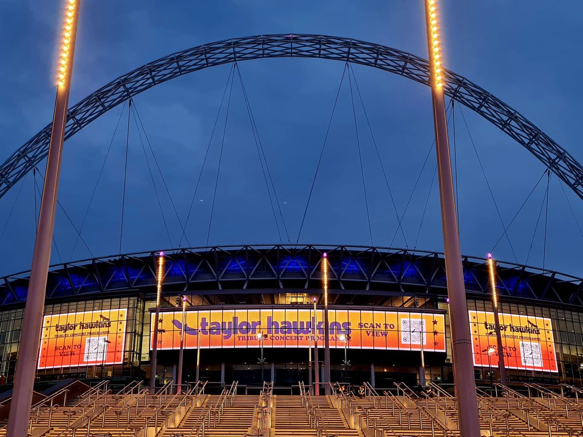 Foo Fighters UK tweet media