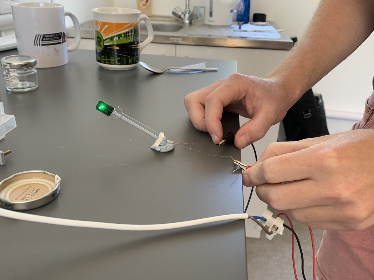 AbsoluteAspects's tweet photo. Every signal is tested in our workshop at each stage of its build to make sure it works perfectly on your layout. 

https://t.co/BvhRYzzCSs https://t.co/L066jyrmxB