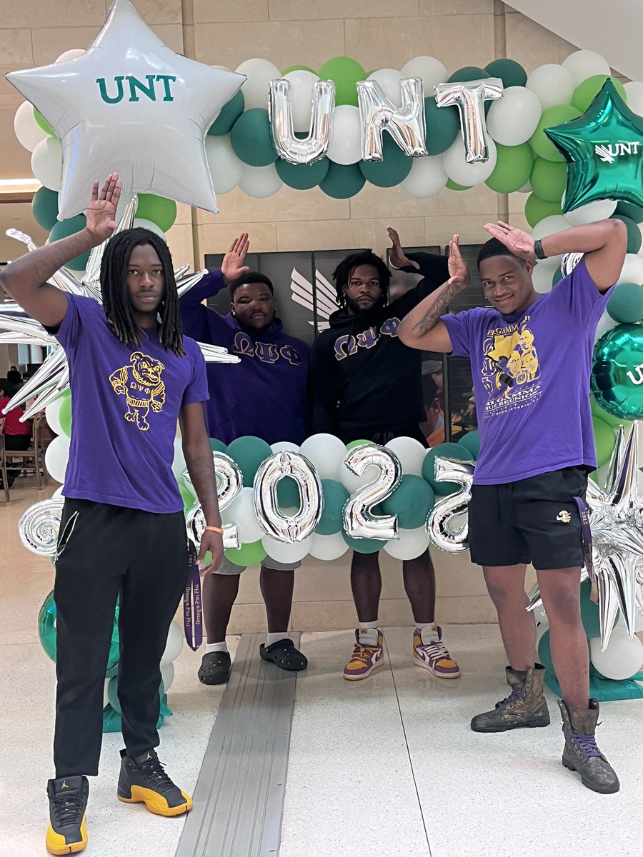 #FRATshirtFriday
We in the Union every Friday.