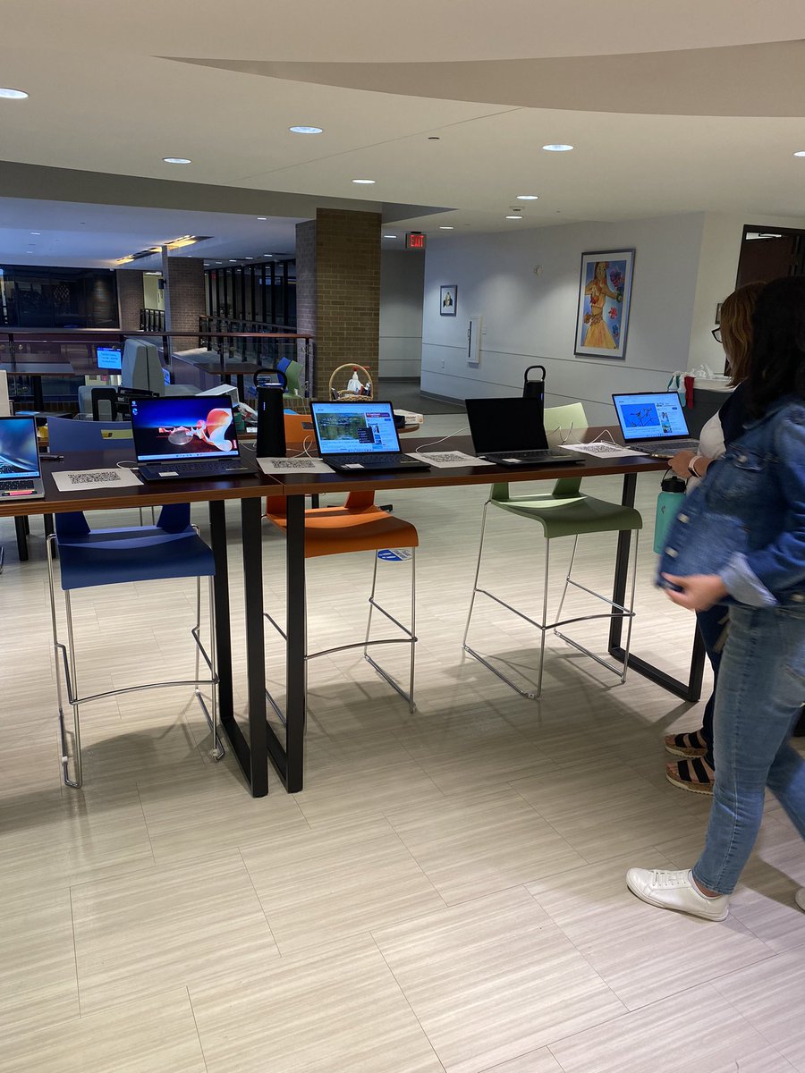 MrVillatoro6's tweet image. Got to see new potential staff laptops today! #IISDTech