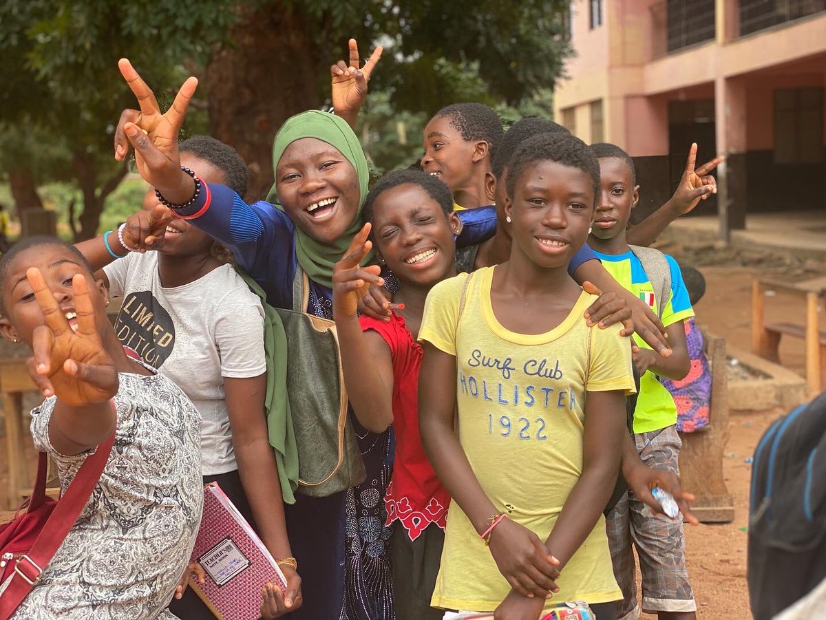 AbdullahWumpini's tweet photo. This week session has ended successfully. And we climaxed the week with a great smiles. It’s not too late to volunteer 🎉🎉🎉🥳🥳
#readcamp22
#impact
#sdg4
#sdg3
@moanfoundation1 https://t.co/GXZSvH4vIs