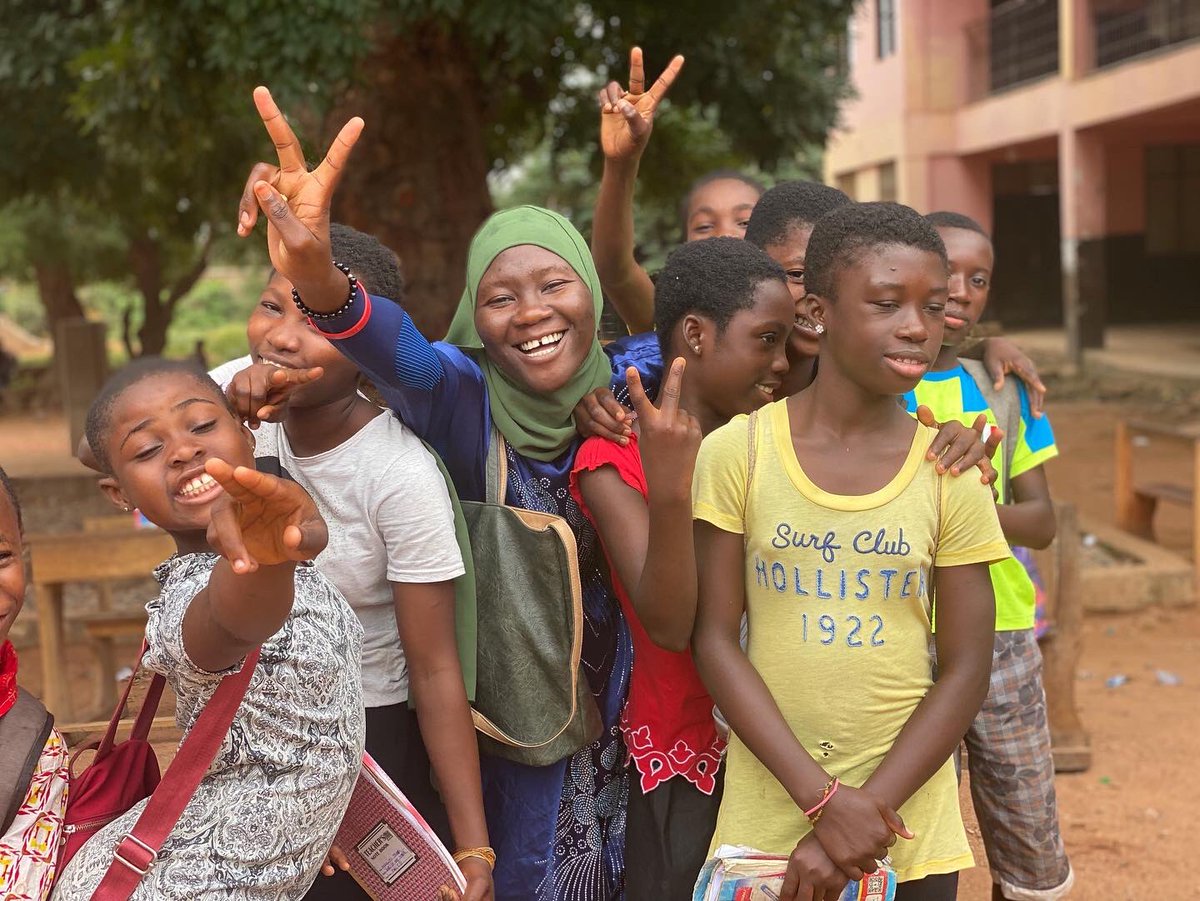 AbdullahWumpini's tweet photo. This week session has ended successfully. And we climaxed the week with a great smiles. It’s not too late to volunteer 🎉🎉🎉🥳🥳
#readcamp22
#impact
#sdg4
#sdg3
@moanfoundation1 https://t.co/GXZSvH4vIs