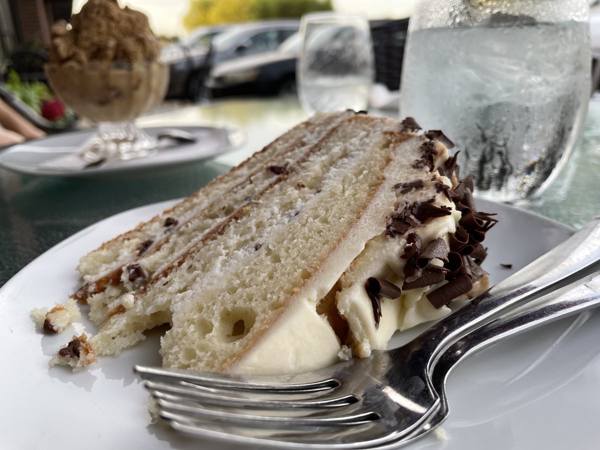 TheRockfordBuzz's tweet photo. Tucked away at the intersection of Bell School and Rote Road is Cucina di Rosa, a charming taste of Italy right in our hometown.
https://t.co/MhdZHWOTJm
#RockfordIL #supportlocal #localbusiness #positivenews #815over60 #eatlocal #italianfood #815eats #rockfoodian #foodreview https://t.co/NwpdcoBK8t