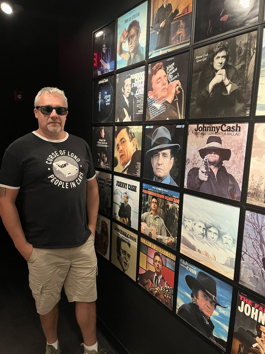 In good company @curseoflonoband , incredible @JohnnyCash museum in Nashville