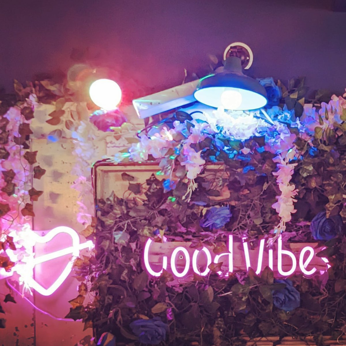 Catch me DJing <a href="/PilgrimBar/">Pilgrim Bar</a> on Saturday from 9pm - 1am 🙌