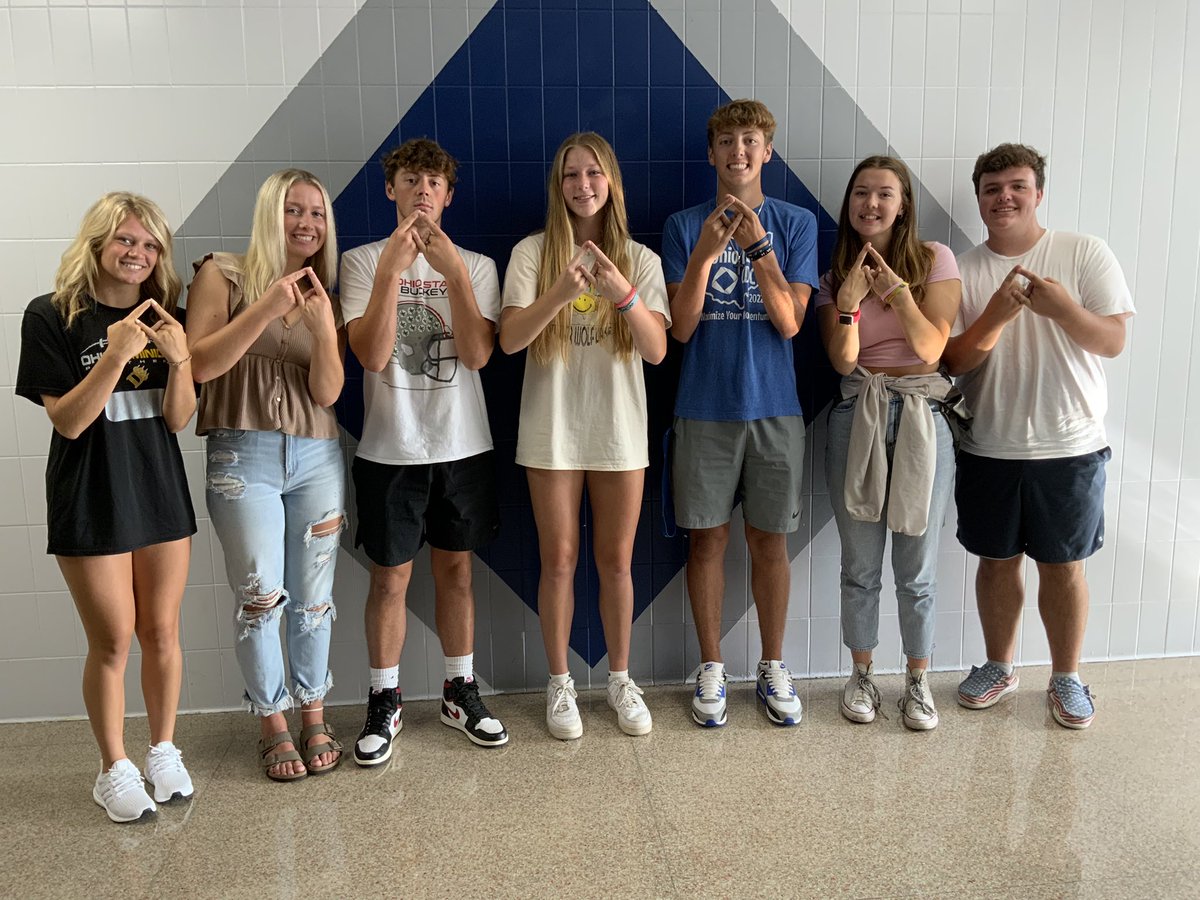 CONGRATS 22-23 Marketing/DECA Sr. Leaders!! 🎉
🔷PRES: Serena Baker
🔷VP Leadership &amp; Recruiting: Eli Sherwood
🔷VP Career Development: James Spicer
🔷VP Marketing:  Madie Peppo
🔷VP Finance: Will Holt
🔷VP Hospitality: Annabel Shone
🔷VP Community: Mallory McCall
#GetTheEdge