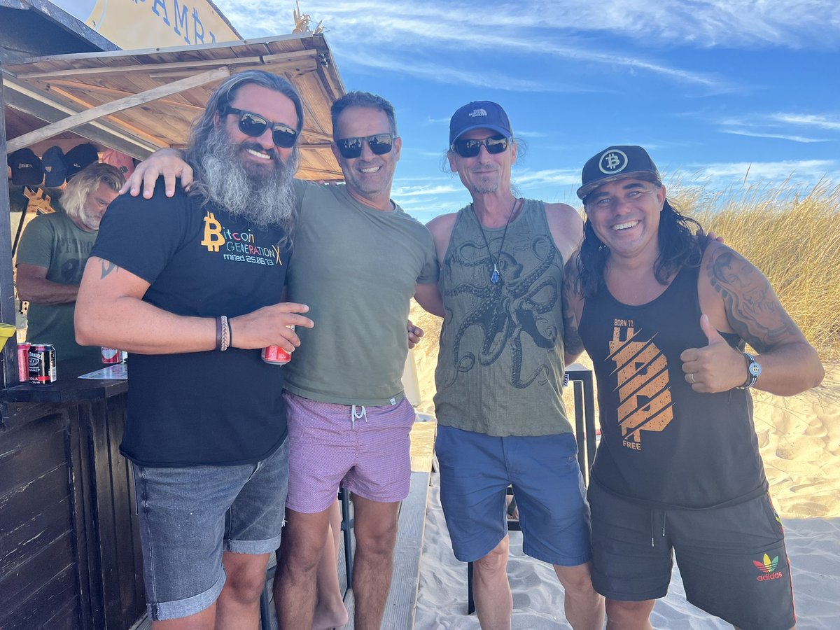 BamBamBeach's tweet photo. Another amazing Bitcoin Bam Bam Friday in Lagos Portugal #bambamfriday 
https://t.co/rXOO4WSKtu https://t.co/vQtU3o69HJ