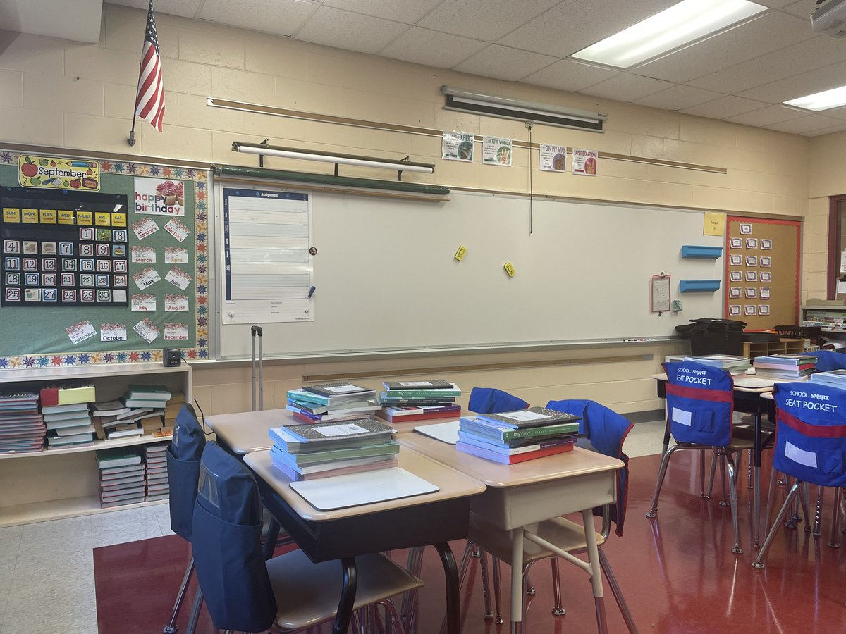 Room 11 is ready for our 4th graders! #WeAreBrookside <a href="/mtsdfalcons/">MTSDFALCONS</a> <a href="/MrsBrownBES1/">MrsBrownBES</a>