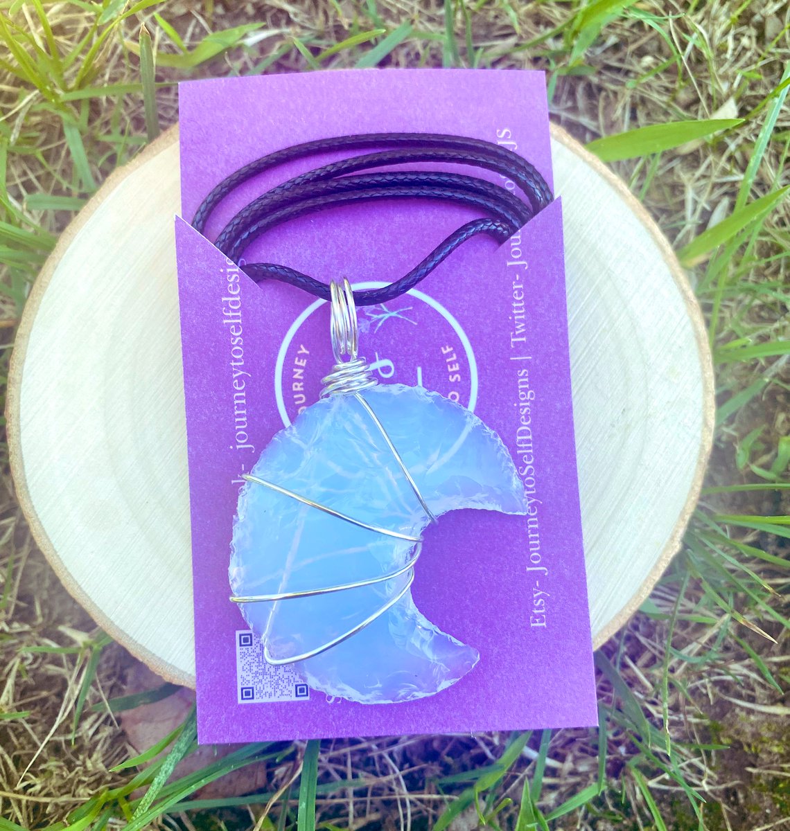 🌙✨ 5000 Follower Giveaway ✨🌙

Winner will receive this opalite moon necklace 😍

HOW TO ENTER: 
•Follow me on twitter &amp; like/retweet this post 
•Tag 3 friends 

*EXTRA ENTRIES*
 •Tag more ppl (1 extra entry for every tag)
•Follow me on instagram (extra entry) 

ENDS 9/7
