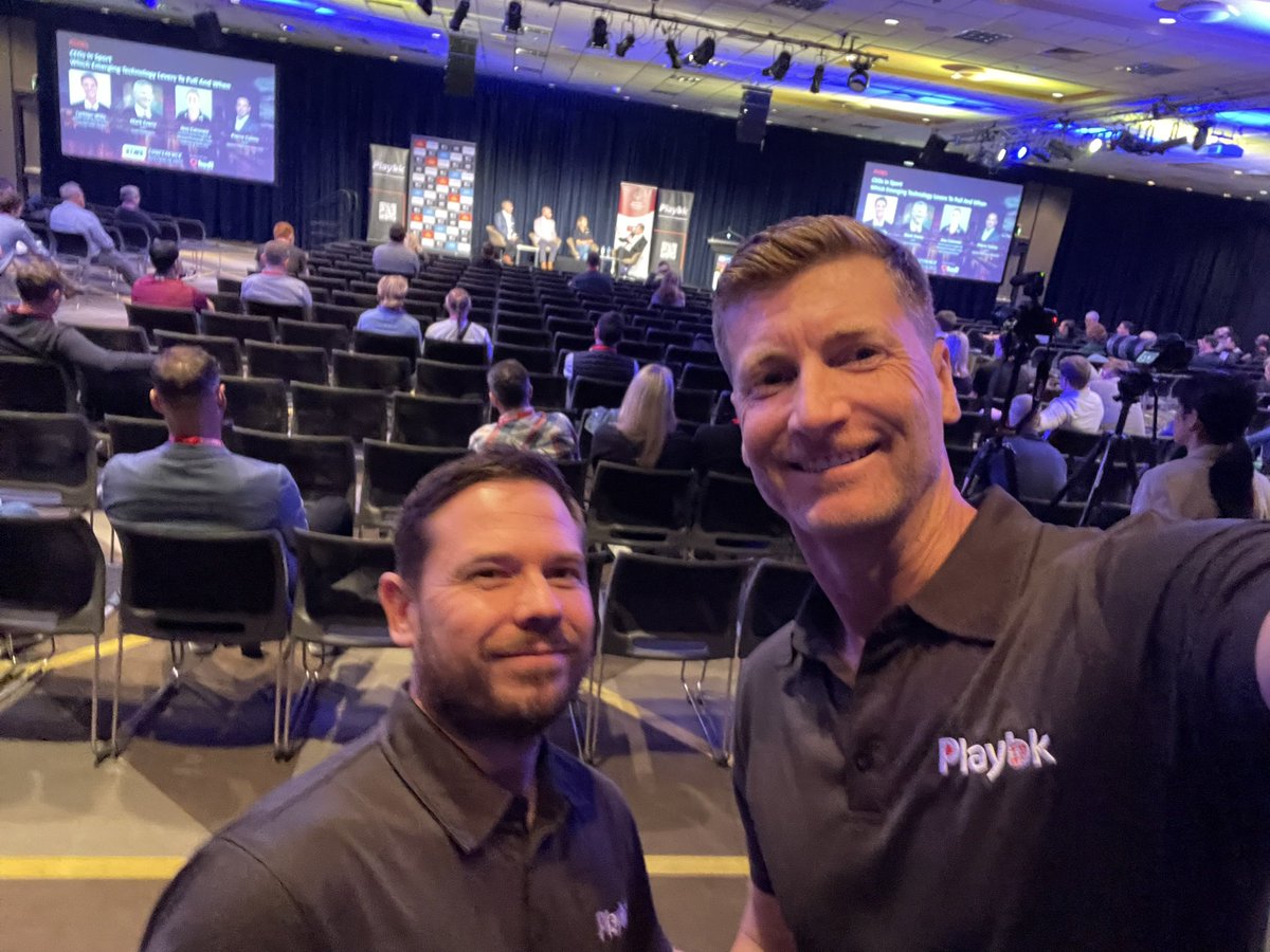 jonshep1's tweet photo. The @Playbksports crew at the back of the room soaking up all the #STWS goodness 🚀🌎 https://t.co/RSceX1ocBx
