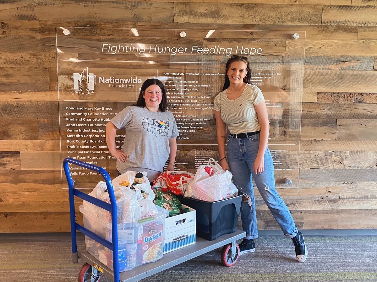 ZLRIGNITION's tweet image. Today is #NationalFoodBankDay, dedicated to showing support for local food banks that work tirelessly to help individuals facing food insecurity. To show our support, the ZLR team collected more than 202 lbs. of food and personal care items to donate to @FoodBankofIowa.